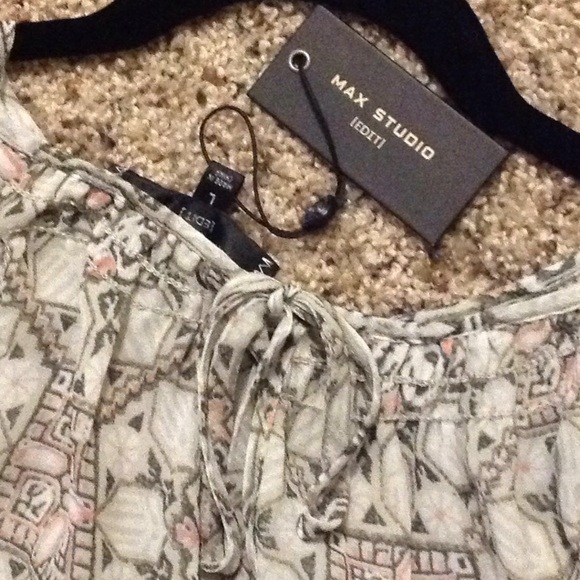 Max Studio Edit Cold Shoulder Top - Picture 8 of 8